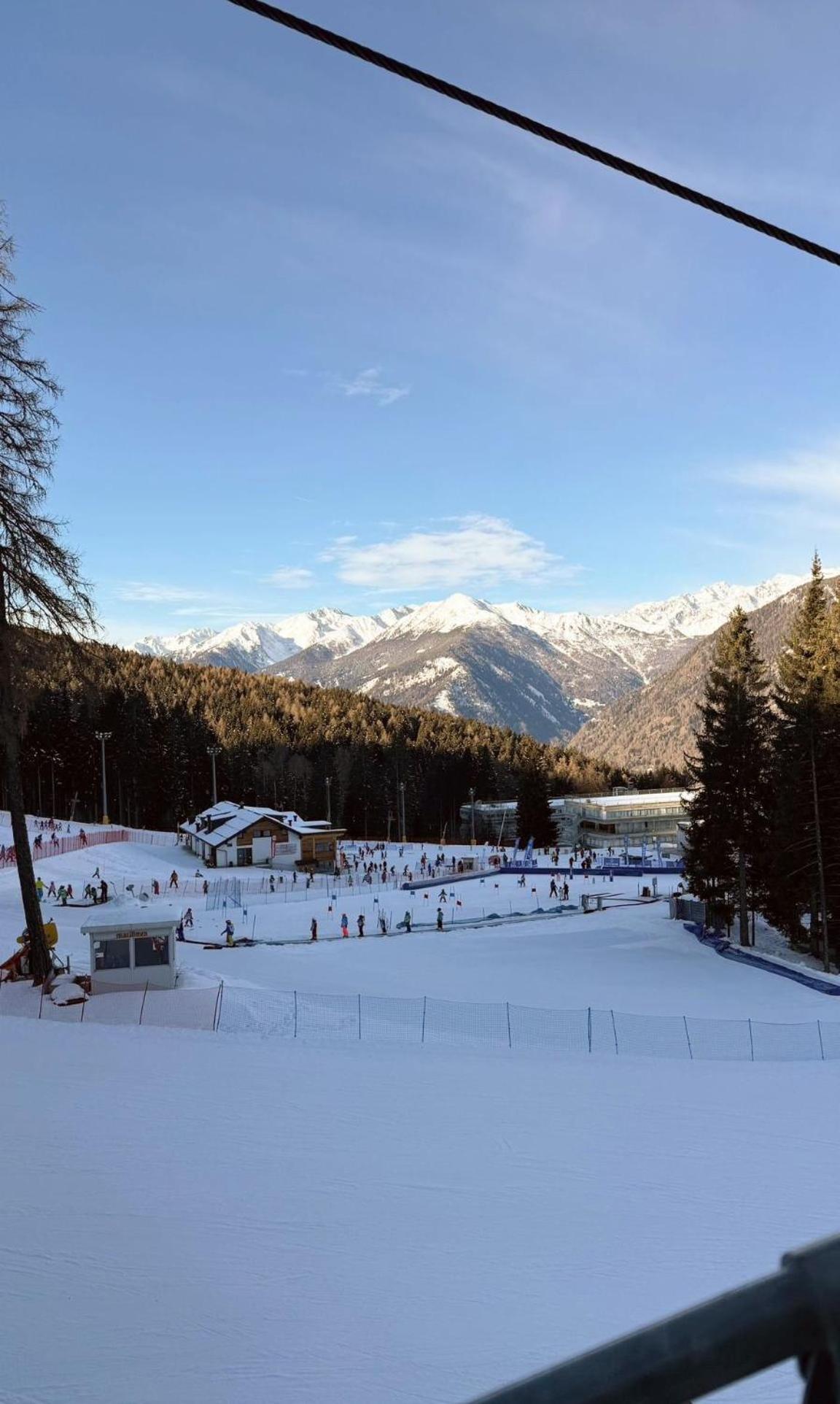 Ale 1206, Marilleva 1400 Accesso Diretto Alle Piste Exteriör bild